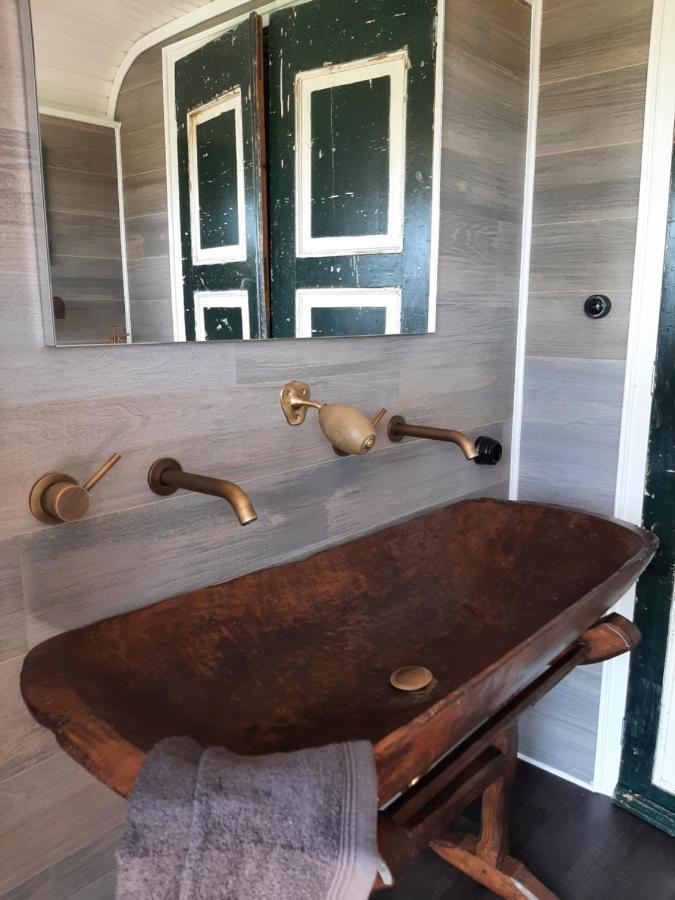 Glamping De Vrije Wind, Tentverhuur Houwerzijl Exterior photo